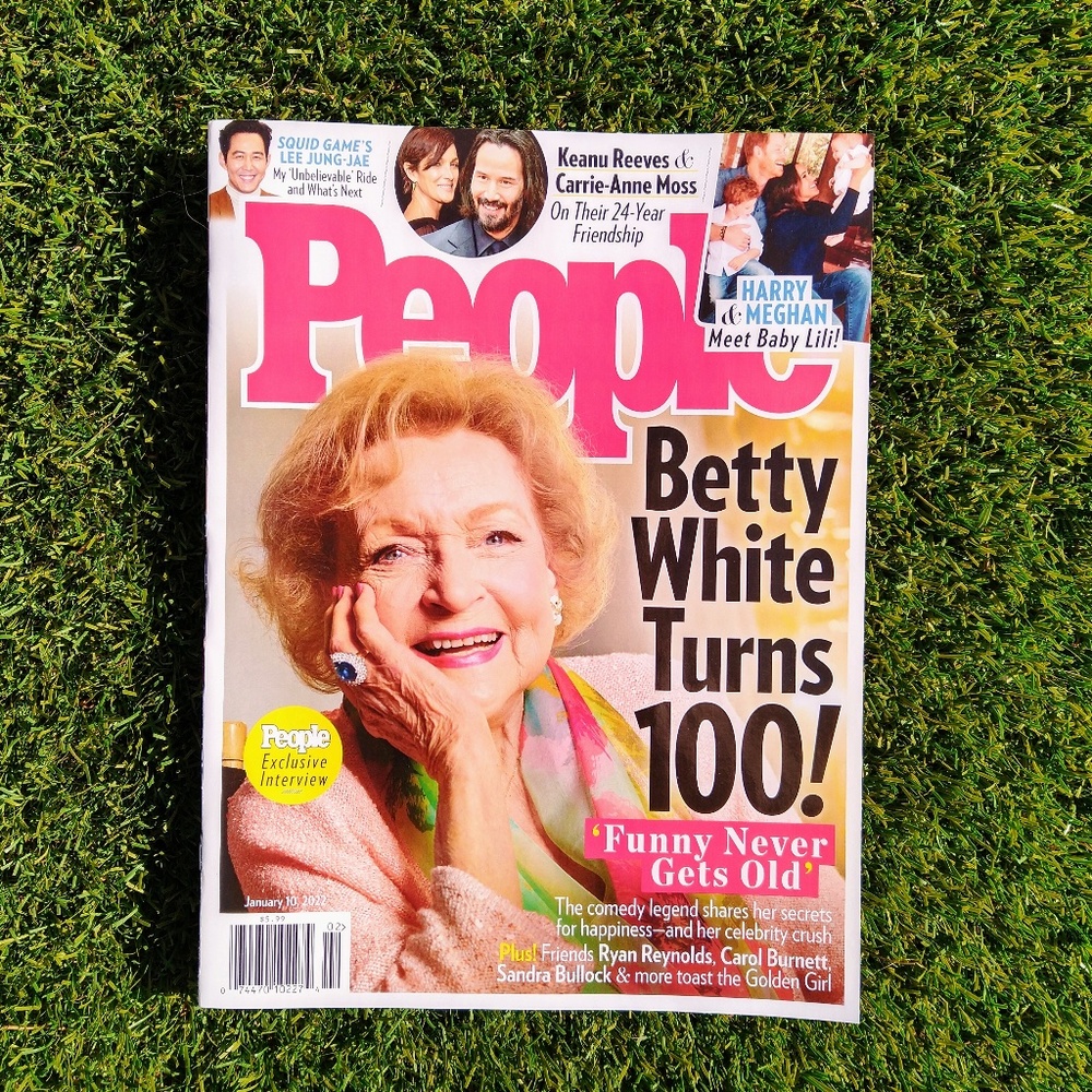 BETTY WHITE TURNS 100 PEOPLE Magazine January 2022 Brand New No label Newsstand